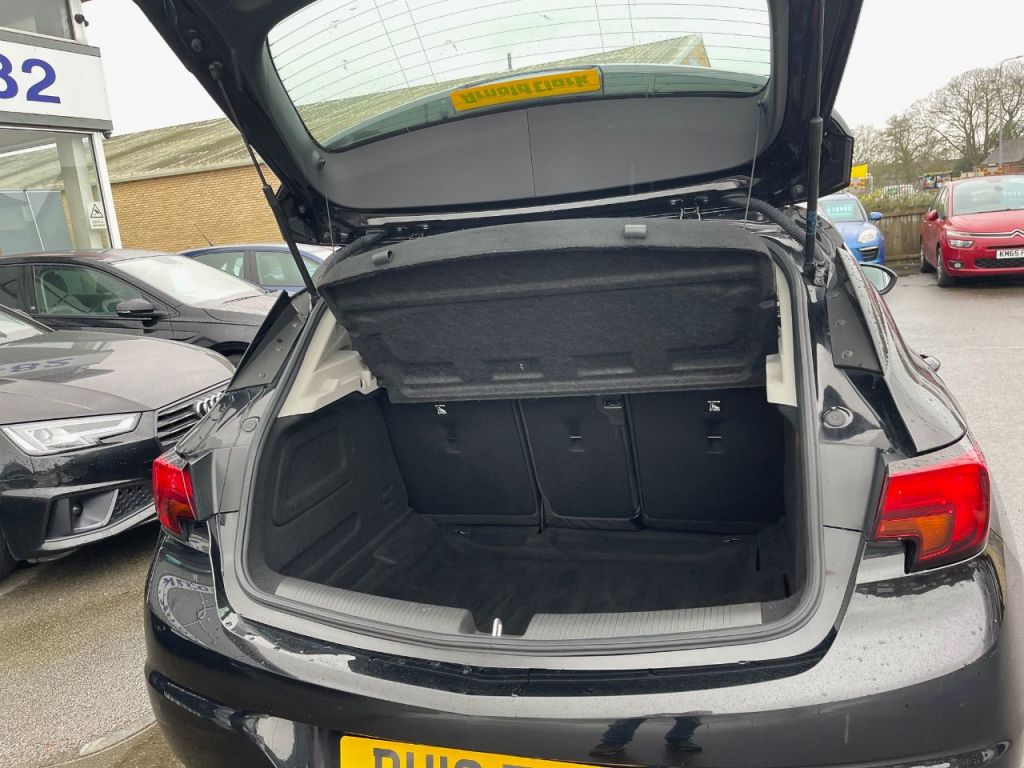 Used Vauxhall Astra 2018 for sale - 77692414: Photo 13
