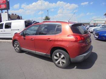 Used Peugeot 2008 2015 for sale - 79154558: Photo