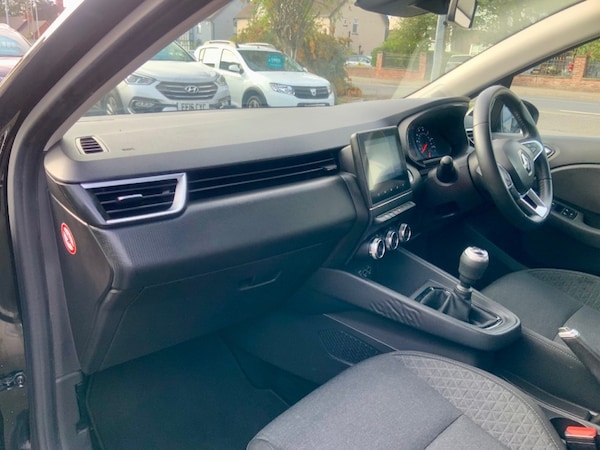 Used Renault Clio 2021 for sale - 76287094: Photo 10