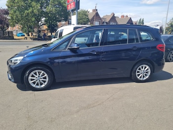 Used BMW 2 Series 2017 for sale - 79365698: Photo