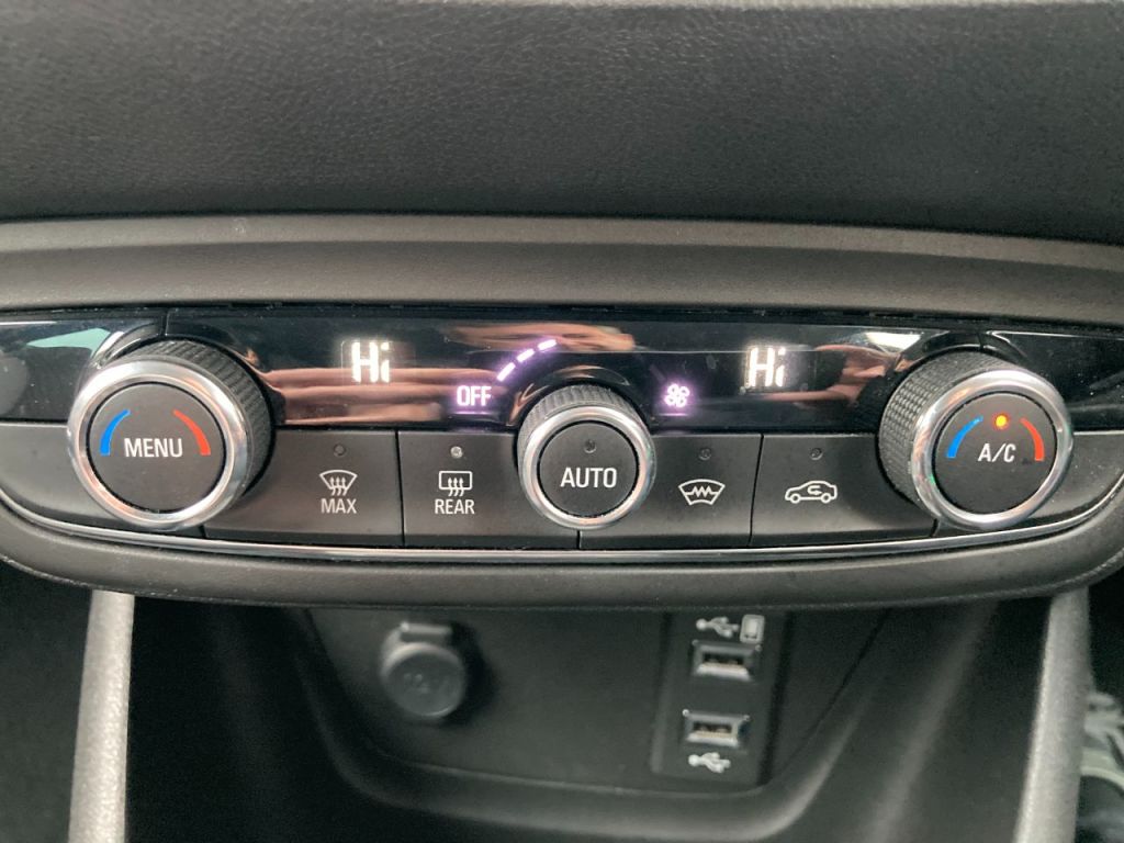 Used Vauxhall Crossland X 2019 for sale - 76631216: Photo 13