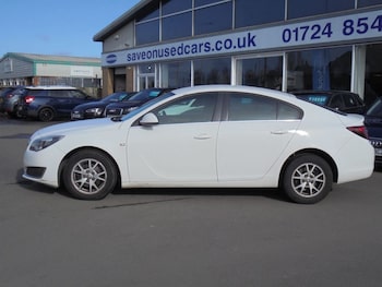 Used Vauxhall Insignia 2015 for sale - 77582569: Photo