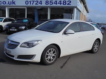 Used Vauxhall Insignia 2015 for sale - 77582569: Photo