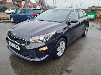 Used Kia Ceed 2018 for sale - 79365753: Photo