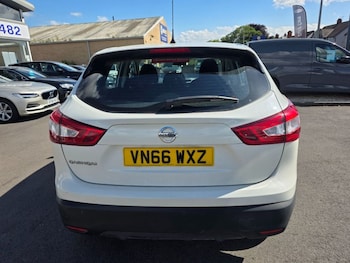 Used Nissan Qashqai 2016 for sale - 78896358: Photo