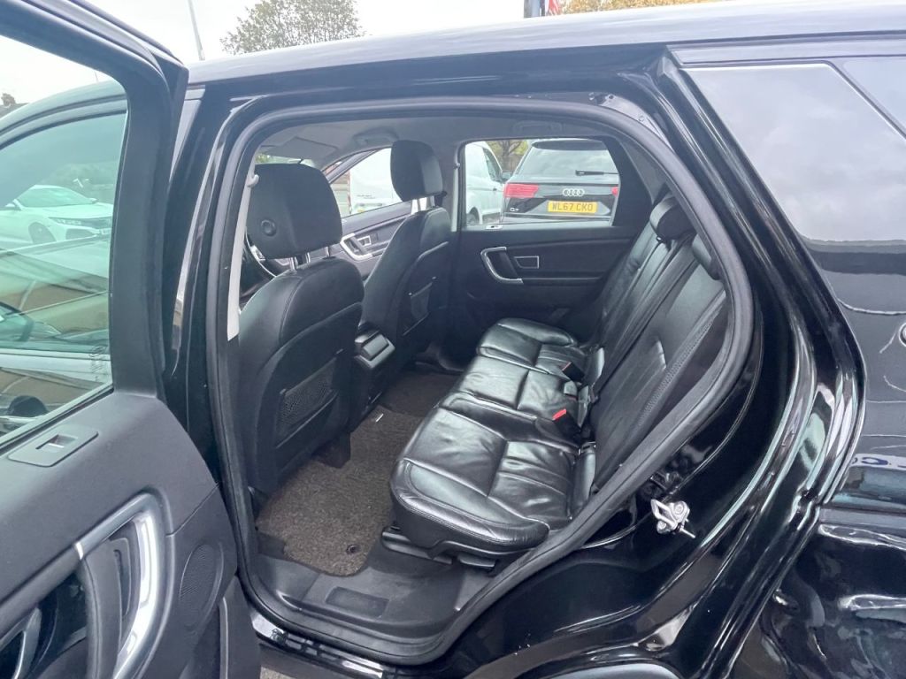 Used Land Rover Discovery Sport 2015 for sale - 76481263: Photo 11