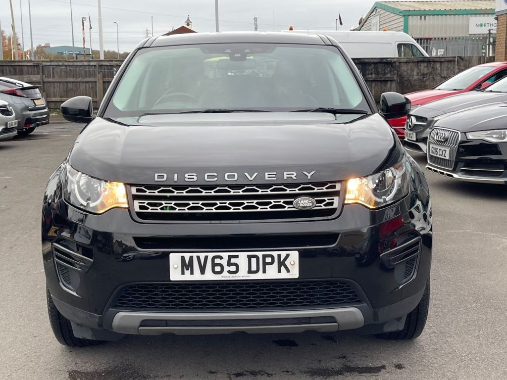 Used Land Rover Discovery Sport 2015 for sale - 76481263: Photo 2