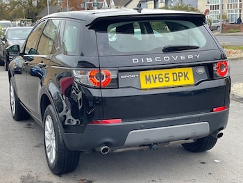 Used Land Rover Discovery Sport 2015 for sale - 76481263: Photo