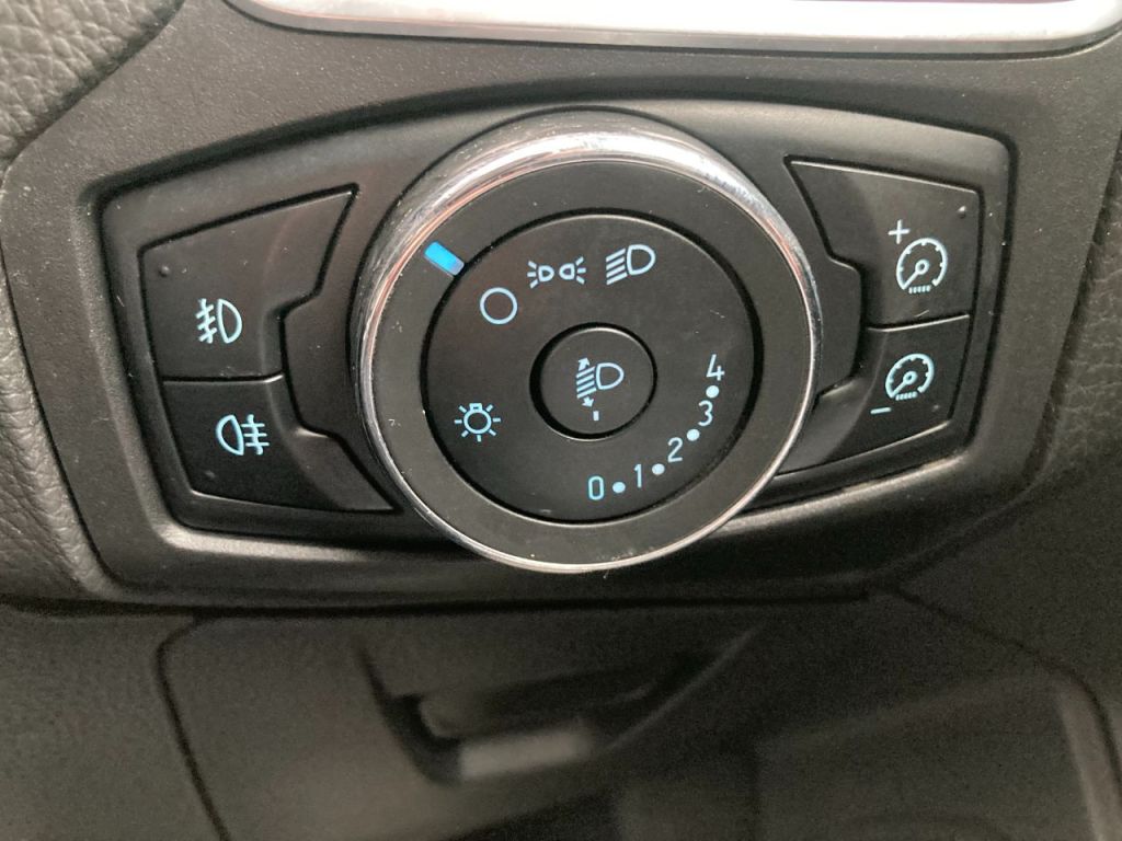 Used Ford Focus 2011 for sale - 77327572: Photo 9