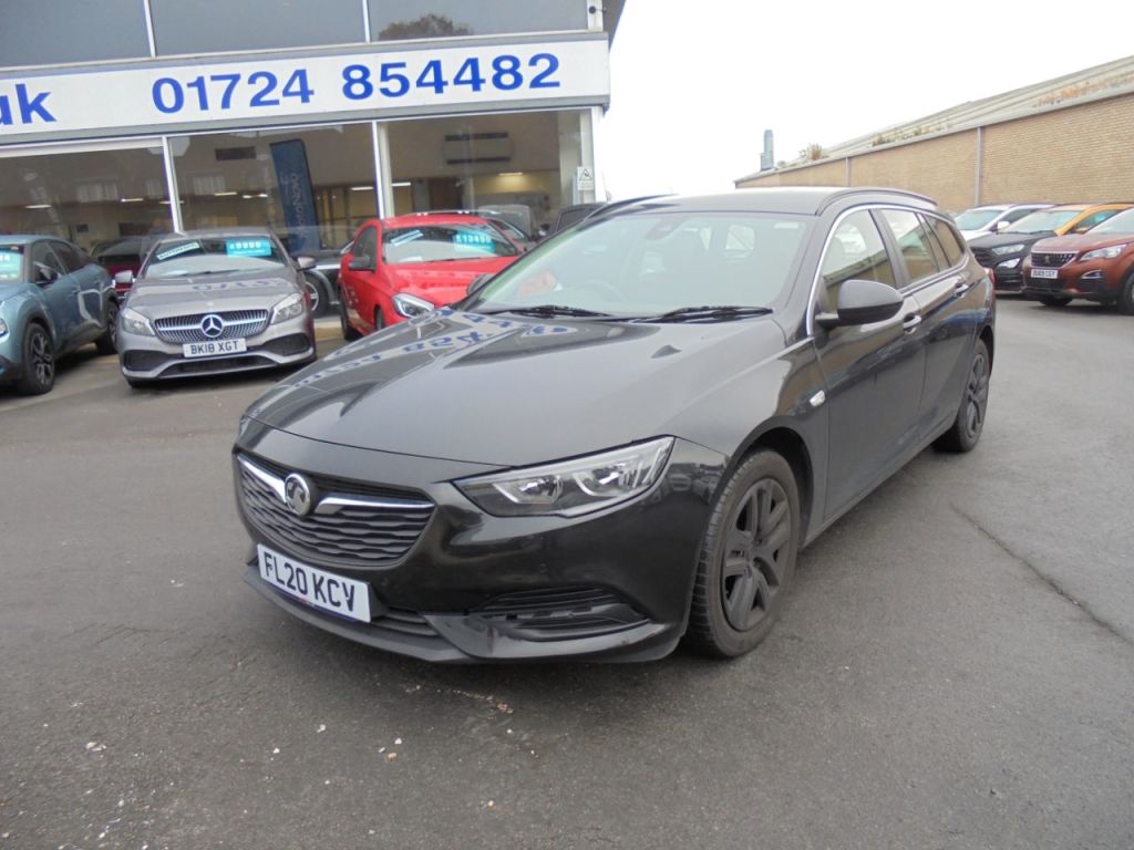 Used Vauxhall Insignia 2020 for sale - 76508785: Photo 2