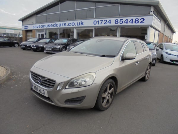 Used Volvo V60 2011 for sale - 76312266: Photo 2