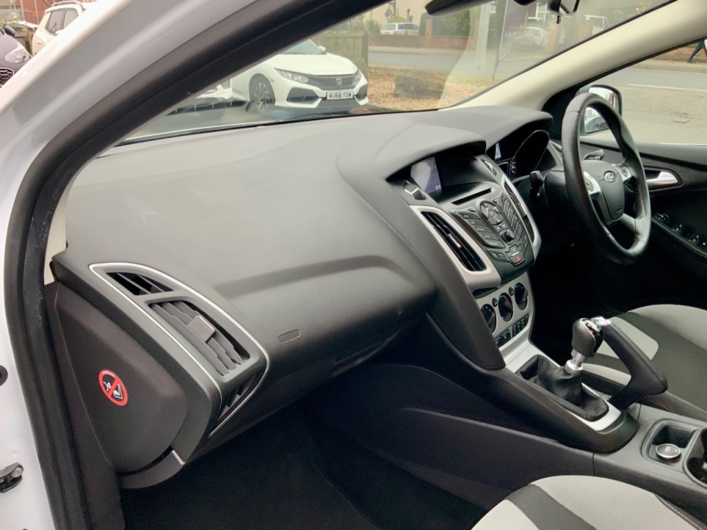 Used Ford Focus 2014 for sale - 76508814: Photo 12