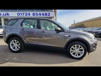 Used Land Rover Discovery Sport 2017 for sale - 73921354: Photo