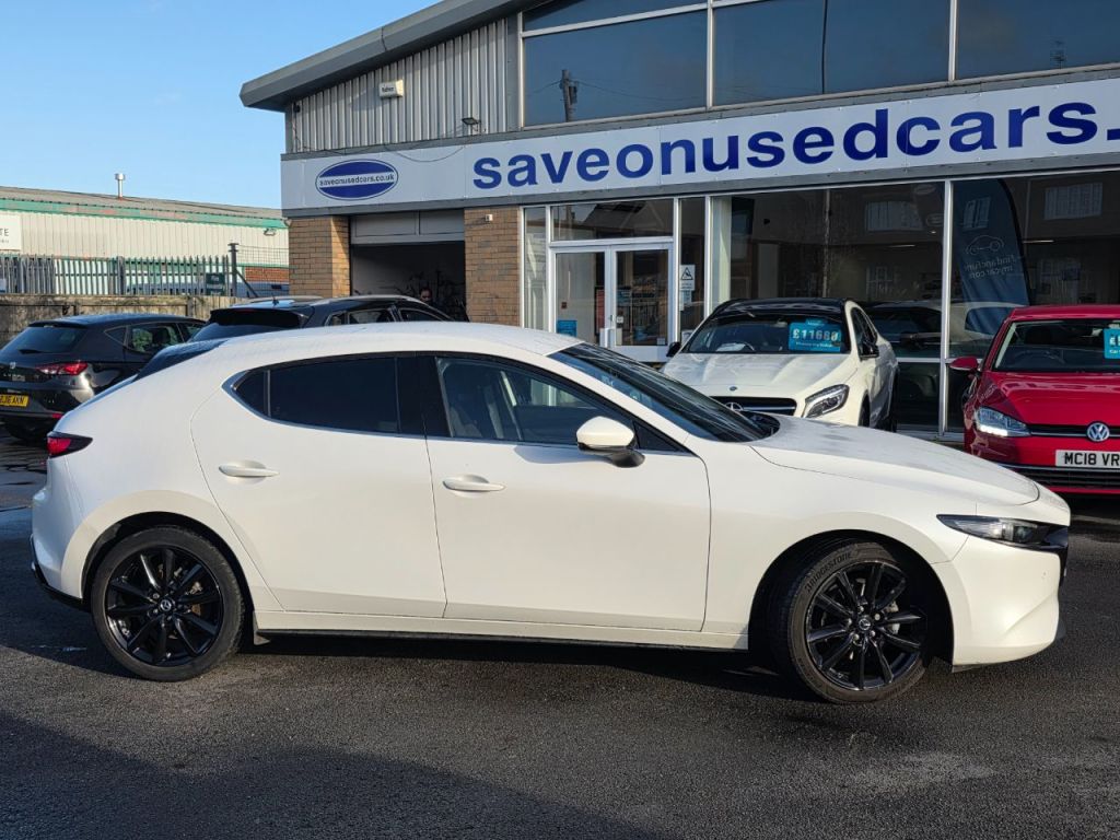 Used Mazda Mazda3 2020 for sale - 76739722: Photo 2