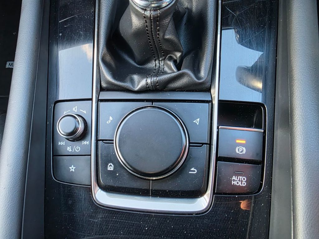 Used Mazda Mazda3 2020 for sale - 76739722: Photo 22