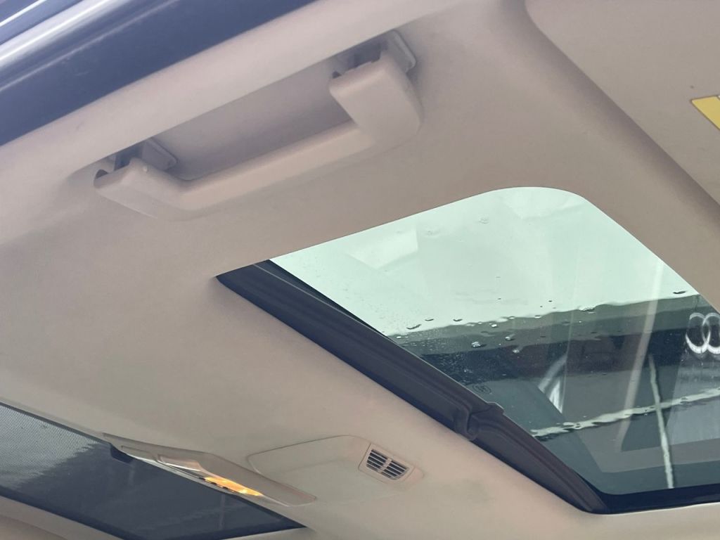 Used Land Rover Discovery 2012 for sale - 77493911: Photo 7