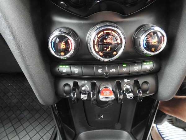 Used MINI Hatch 2019 for sale - 75320359: Photo 26