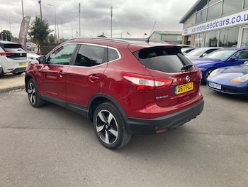 Used Nissan Qashqai 2017 for sale - 79449444: Photo
