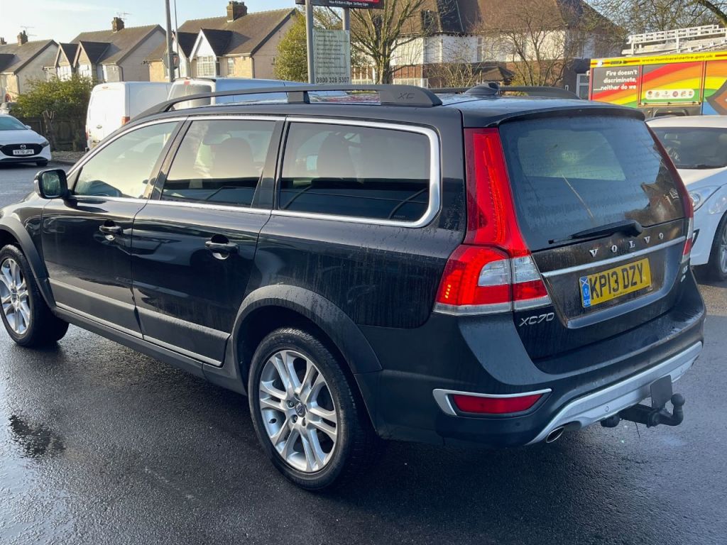 Used Volvo XC70 2013 for sale - 76798595: Photo 6