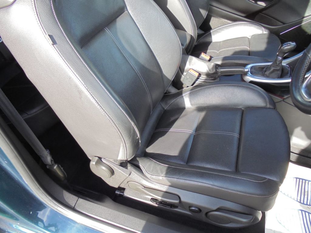 Used Vauxhall Astra GTC 2014 for sale - 78199789: Photo 8