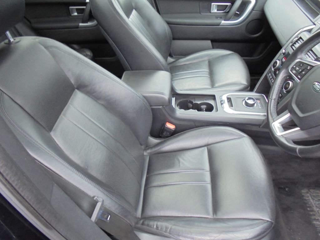 Used Land Rover Discovery Sport 2019 for sale - 77952149: Photo 2