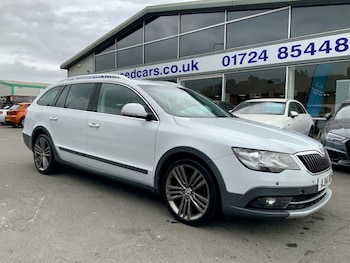 Used Skoda Superb 2014 for sale - 78768313: Photo