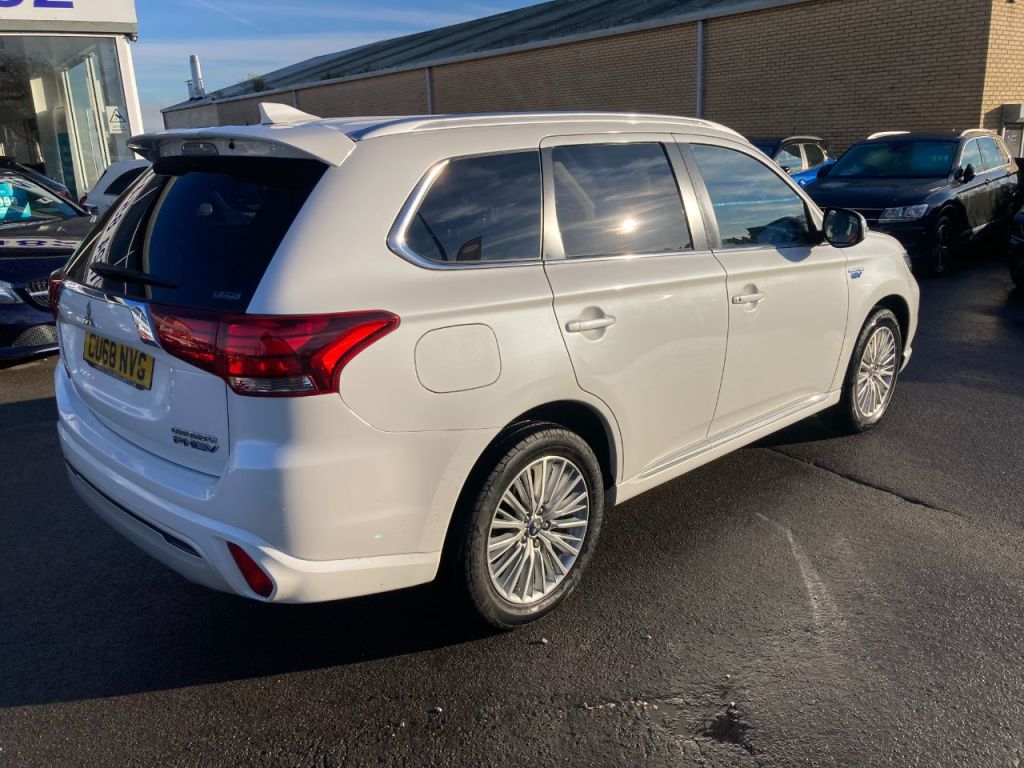 Used Mitsubishi Outlander 2019 for sale - 76653893: Photo 4