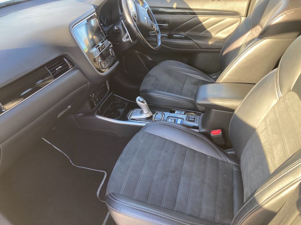 Used Mitsubishi Outlander 2019 for sale - 76653893: Photo 6