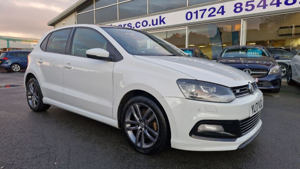 Used Volkswagen Polo 2017 for sale - 76641959: Photo 1