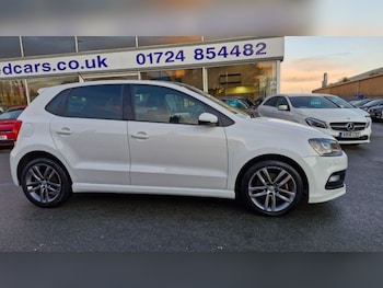 Used Volkswagen Polo 2017 for sale - 76641959: Photo