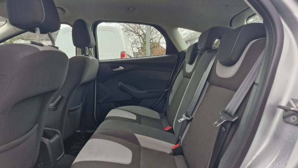 Used Ford Focus 2013 for sale - 77679902: Photo 16