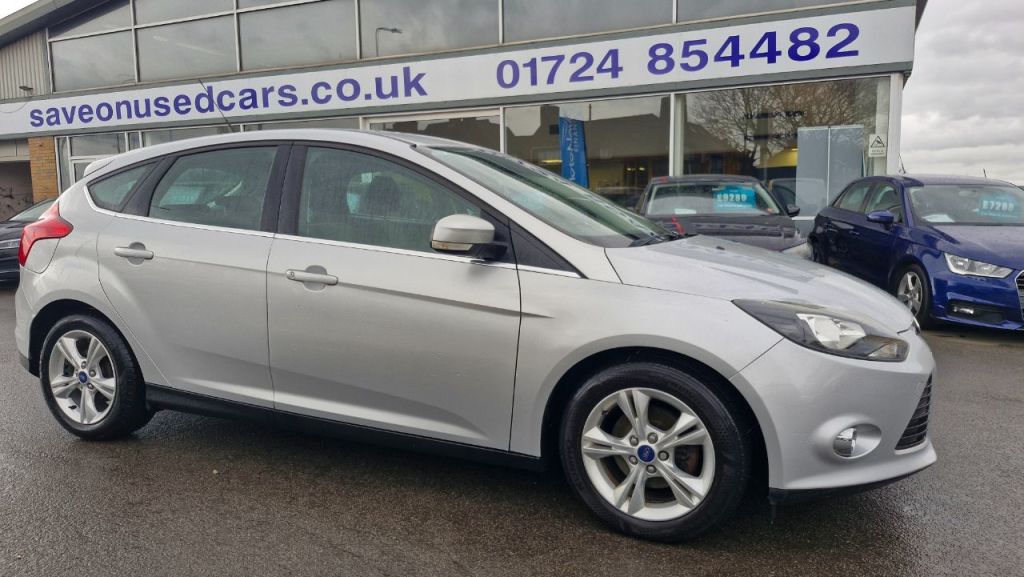 Used Ford Focus 2013 for sale - 77679902: Photo 2