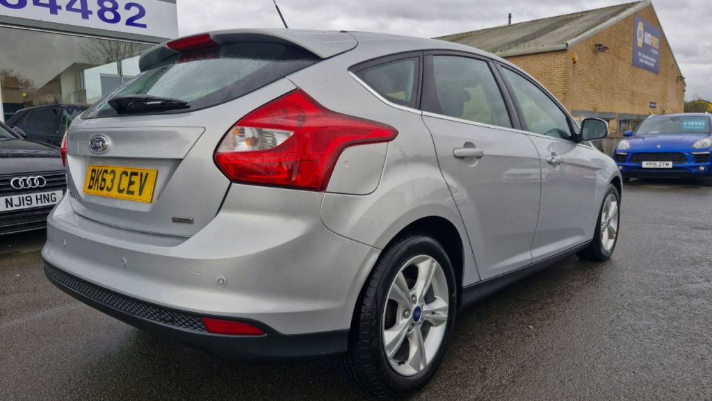 Used Ford Focus 2013 for sale - 77679902: Photo 5