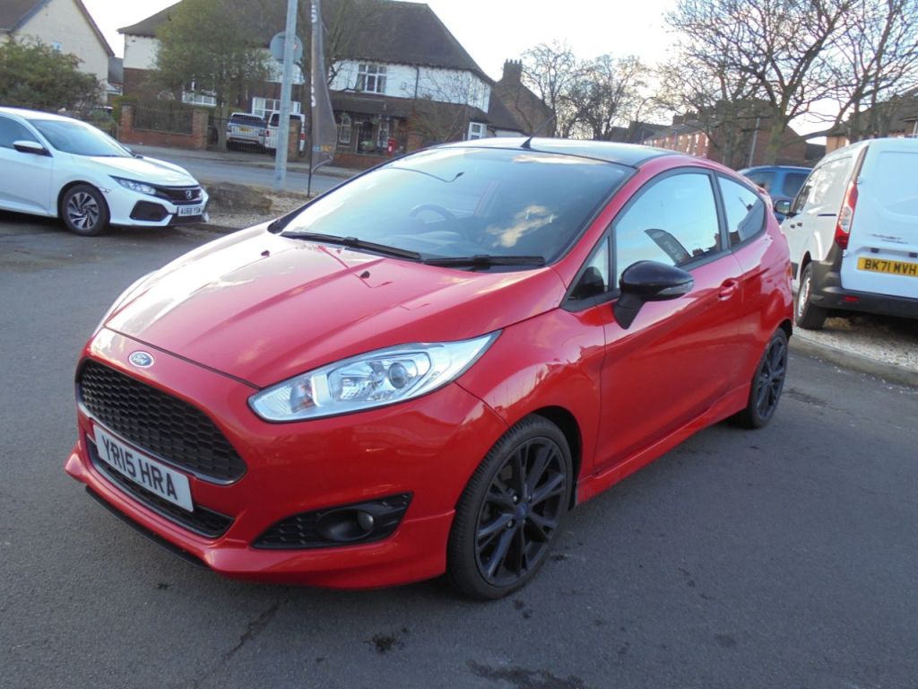 Used Ford Fiesta 2015 for sale - 76895940: Photo 5