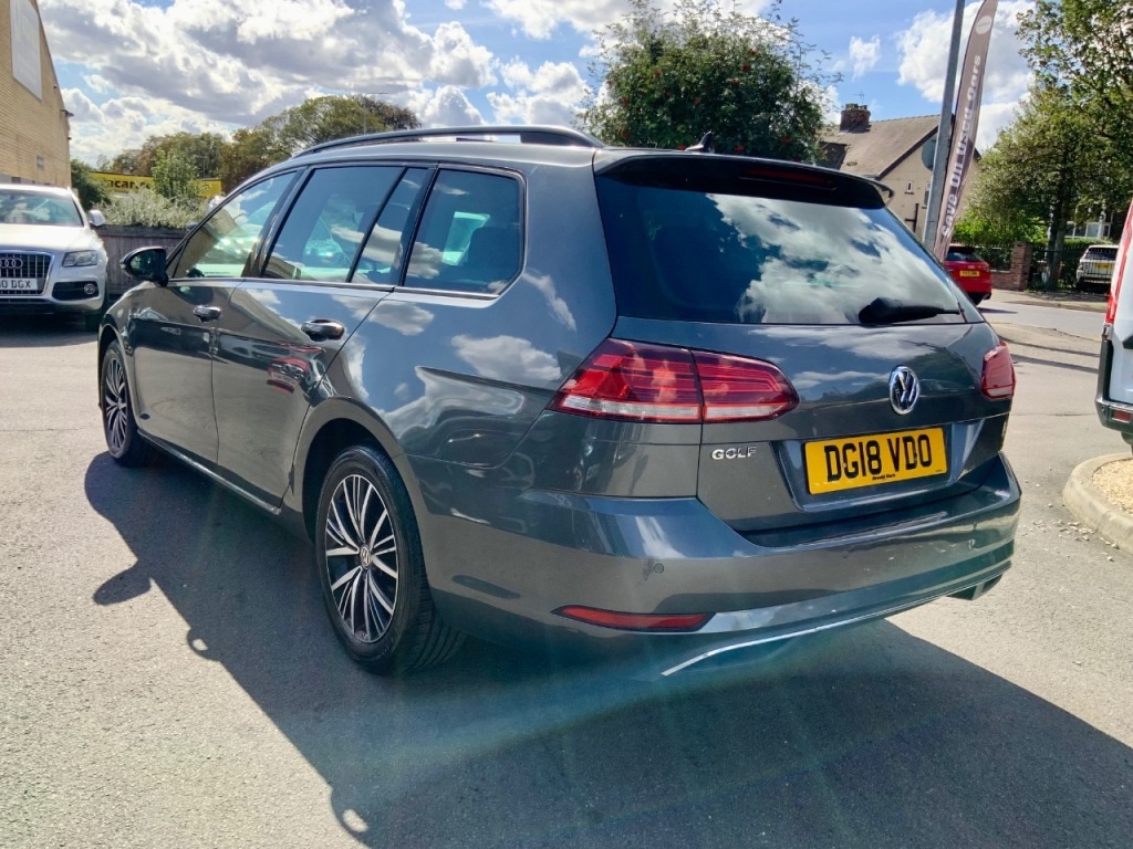 Used Volkswagen Golf 2018 for sale - 75895711: Photo 5