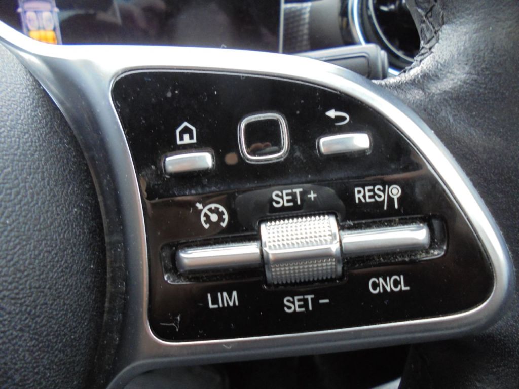 Used Mercedes-Benz A-Class 2018 for sale - 78095747: Photo 14