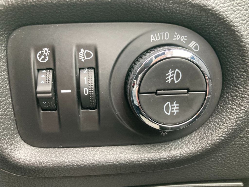 Used Vauxhall Astra 2016 for sale - 77607994: Photo 12