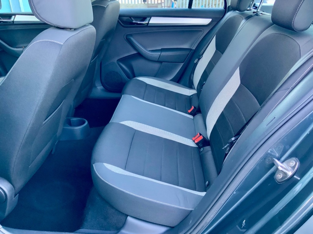 Used Skoda Rapid Spaceback 2018 for sale - 77779539: Photo 11