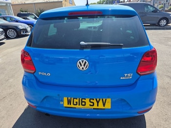 Used Volkswagen Polo 2016 for sale - 79186617: Photo
