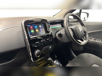 Used Renault Zoe 2018 for sale - 78737109: Photo