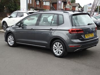 Used Volkswagen Golf SV 2018 for sale - 79665584: Photo
