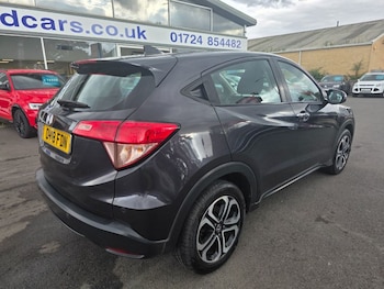 Used Honda HR-V  for sale - 75830164: Photo