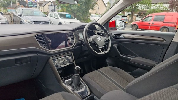 Used Volkswagen T-Roc 2018 for sale - 75121941: Photo 18