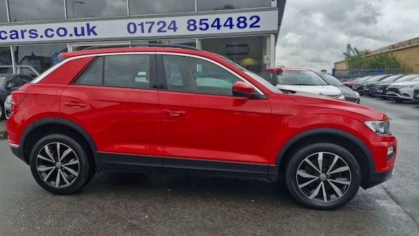 Used Volkswagen T-Roc 2018 for sale - 75121941: Photo 2
