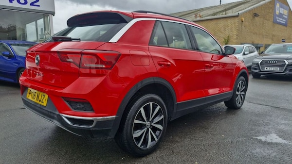 Used Volkswagen T-Roc 2018 for sale - 75121941: Photo 3