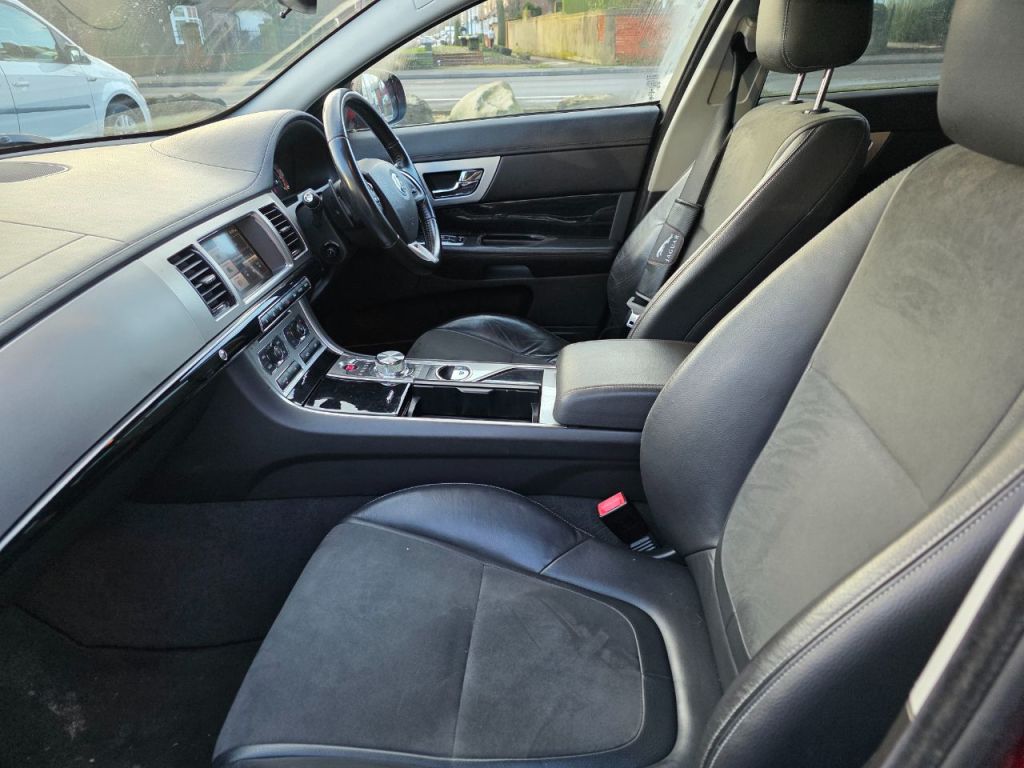 Used Jaguar XF 2013 for sale - 77394064: Photo 10