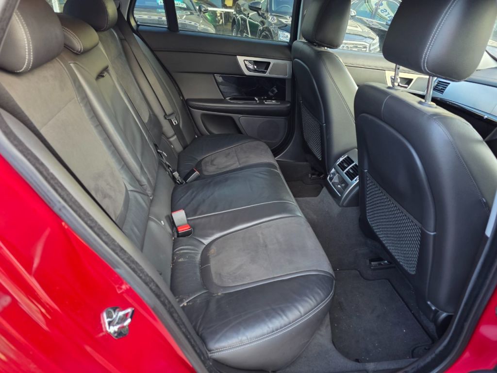 Used Jaguar XF 2013 for sale - 77394064: Photo 16