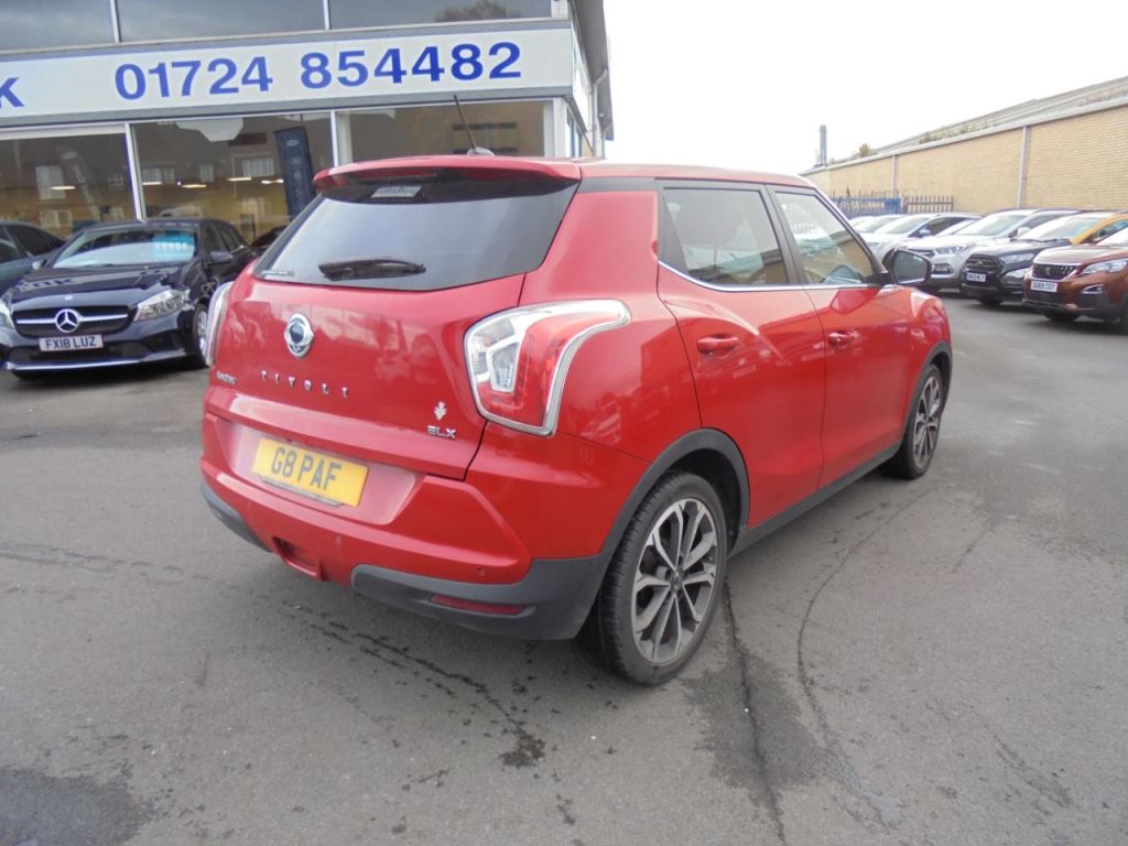 Used Ssangyong Tivoli 2018 for sale - 76535063: Photo 2