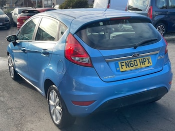 Used Ford Fiesta 2010 for sale - 76603809: Photo