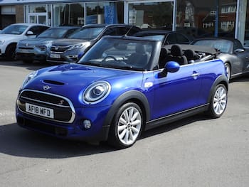 Used MINI Convertible 2018 for sale - 79665533: Photo
